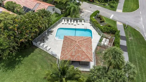 23330 La Vida Way Boca Raton FL 33433