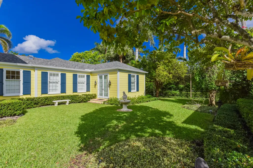 250 Algoma Road Palm Beach FL 33480