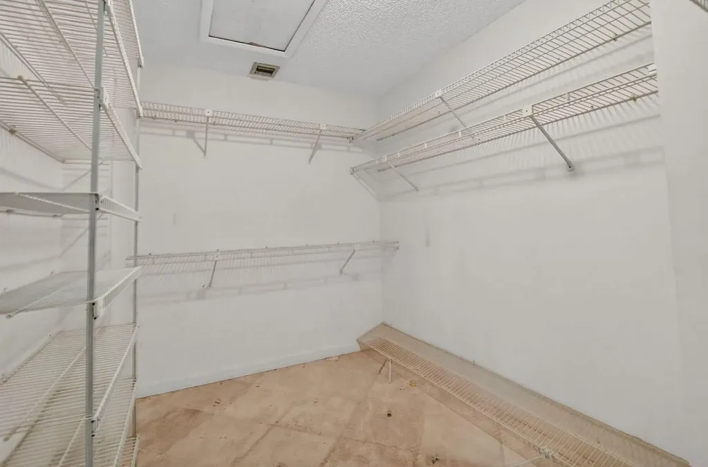 6758 Canary Palm Circle Boca Raton FL 33433