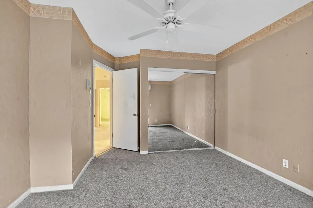 6758 Canary Palm Circle Boca Raton FL 33433