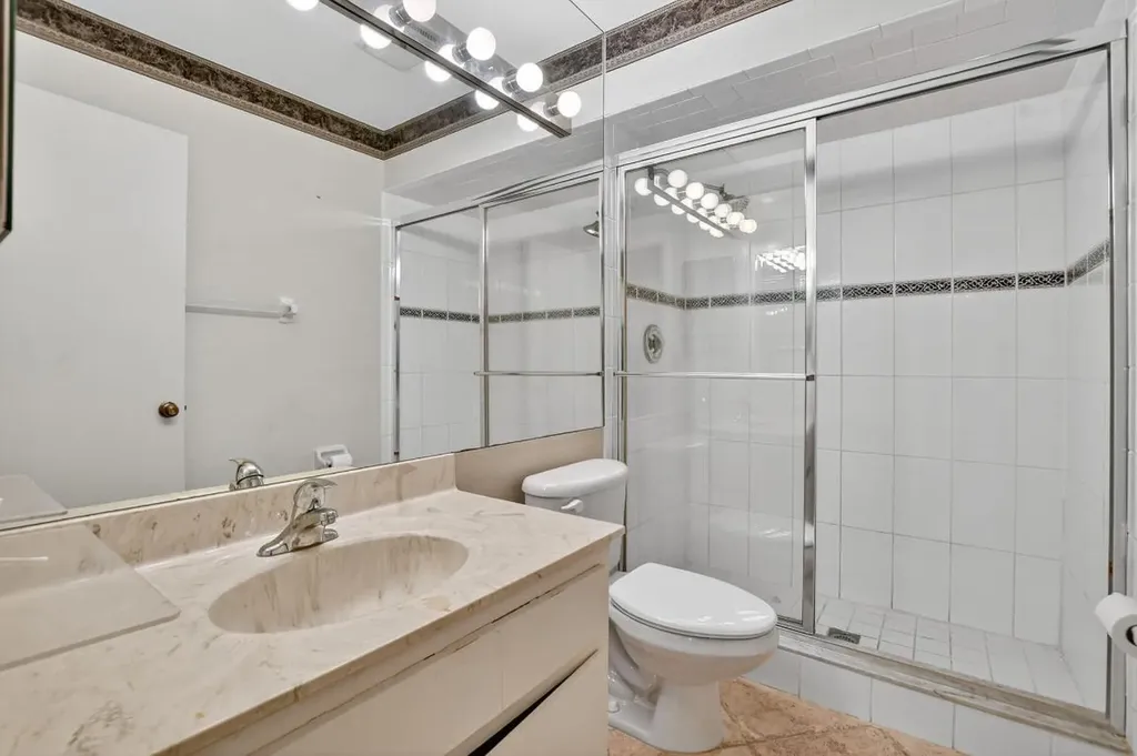 6758 Canary Palm Circle Boca Raton FL 33433