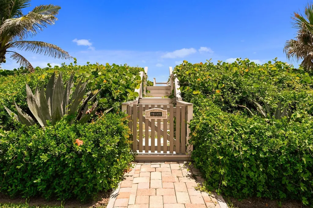 5500 Old Ocean Boulevard Ocean Ridge FL 33435