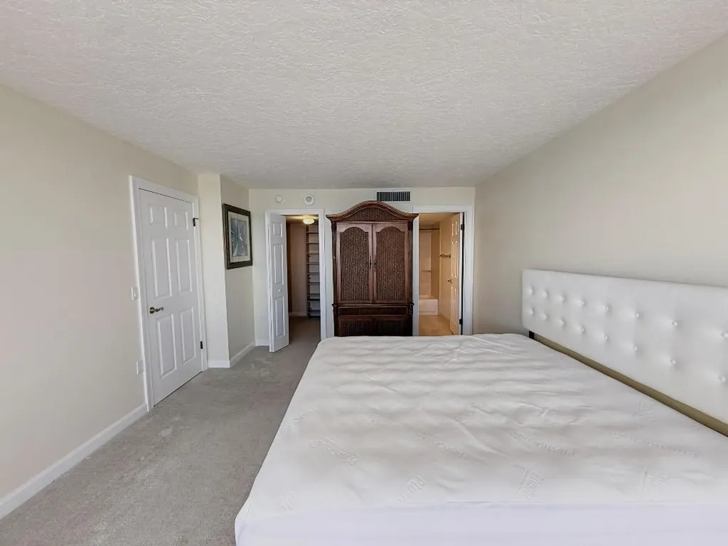 5600 N Flagler Drive West Palm Beach FL 33407