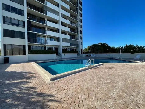 5600 N Flagler Drive West Palm Beach FL 33407