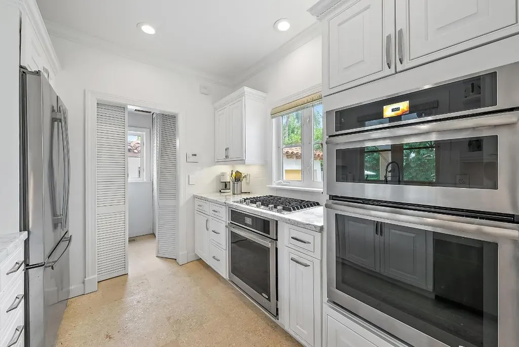 325 Seaspray Avenue Palm Beach FL 33480