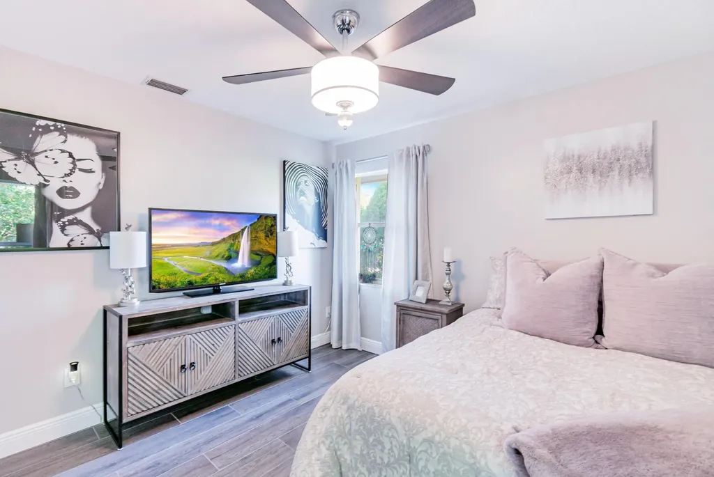 1350 Longlea Terrace Wellington FL 33414