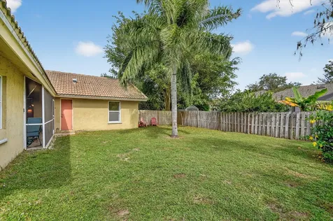 1762 Primrose Lane Wellington FL 33414