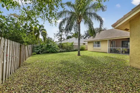 1762 Primrose Lane Wellington FL 33414