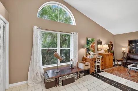 1762 Primrose Lane Wellington FL 33414