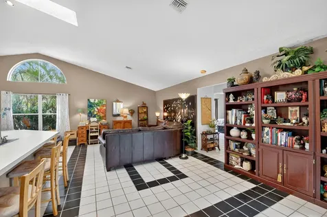 1762 Primrose Lane Wellington FL 33414