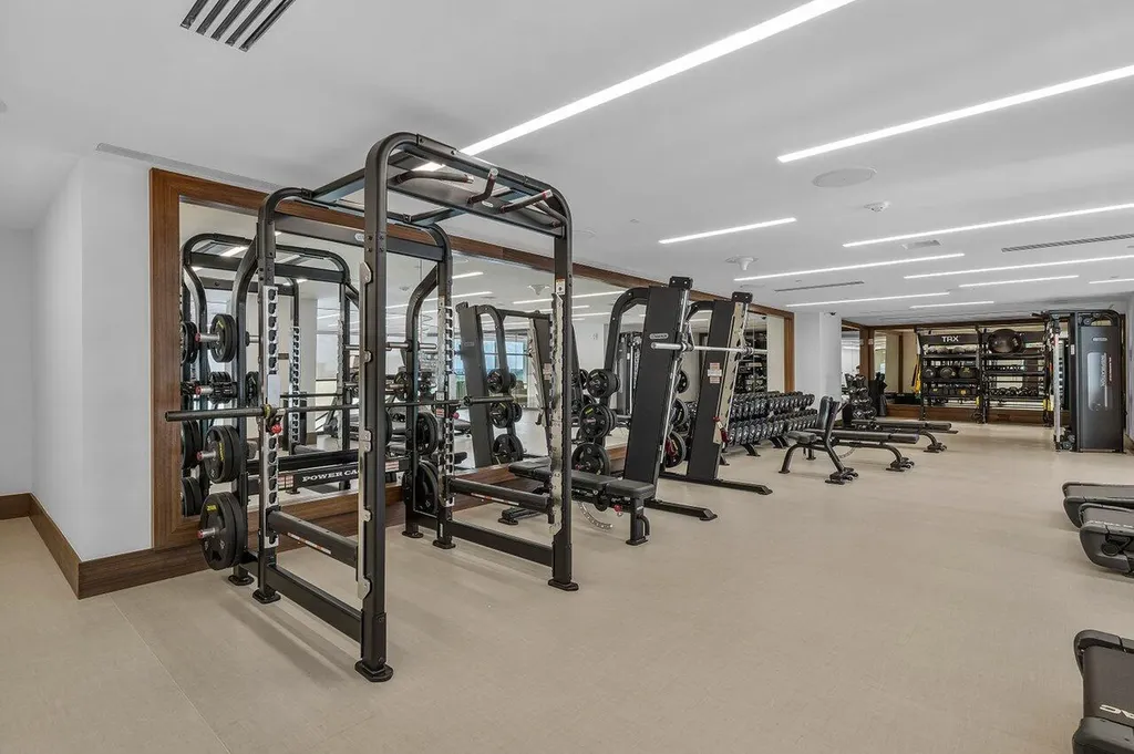 220 SE Mizner Boulevard Boca Raton FL 33432