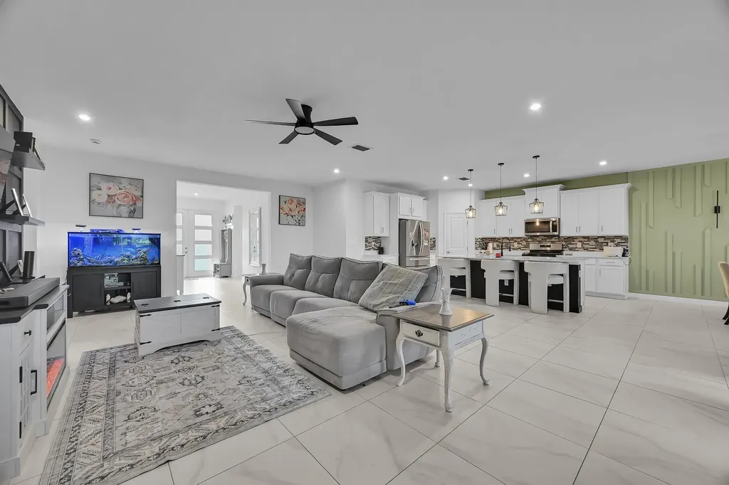 10325 SW Phineas Lane Port St Lucie FL 34987