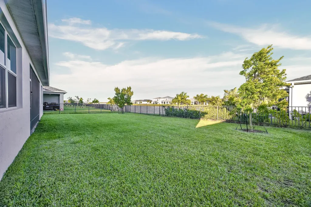 10325 SW Phineas Lane Port St Lucie FL 34987