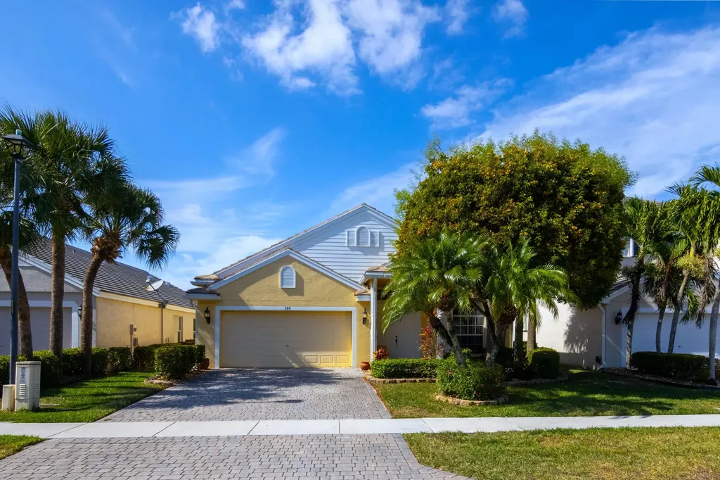 284 Berenger Walk Royal Palm Beach FL 33414