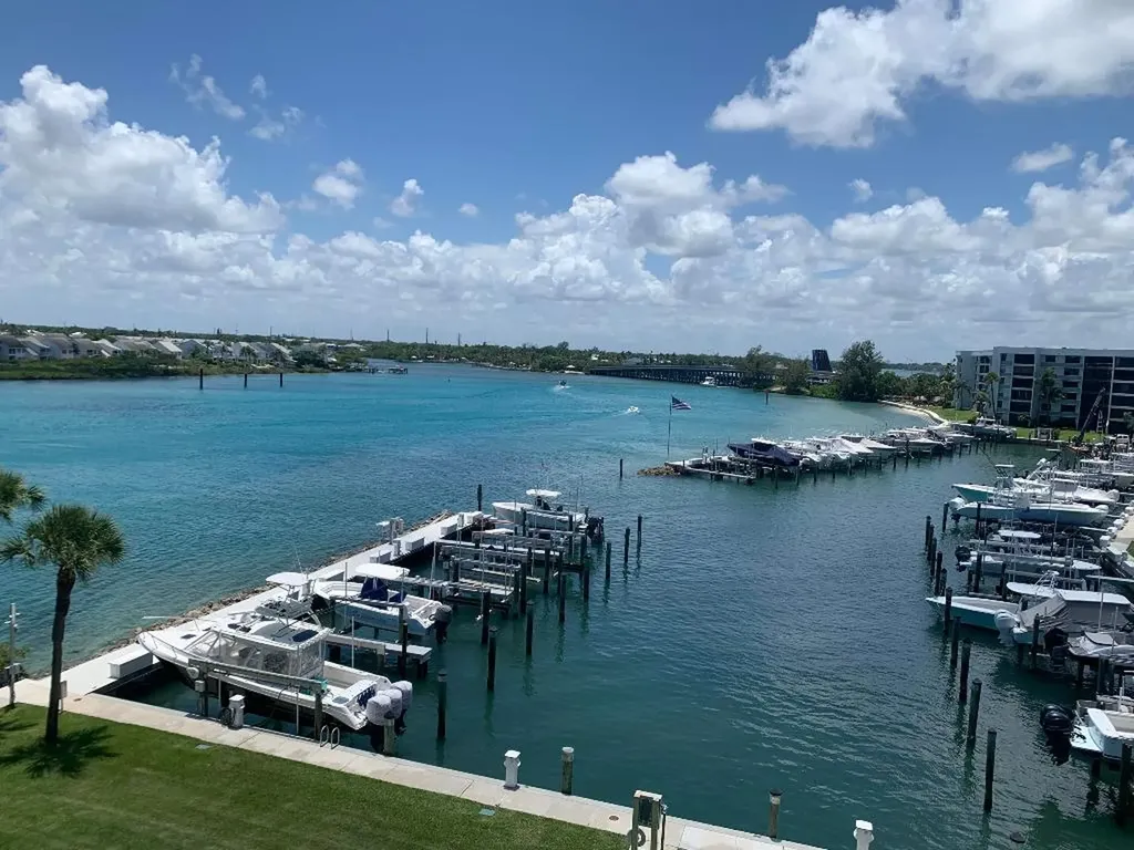 1748 Jupiter Cove Drive Jupiter FL 33469