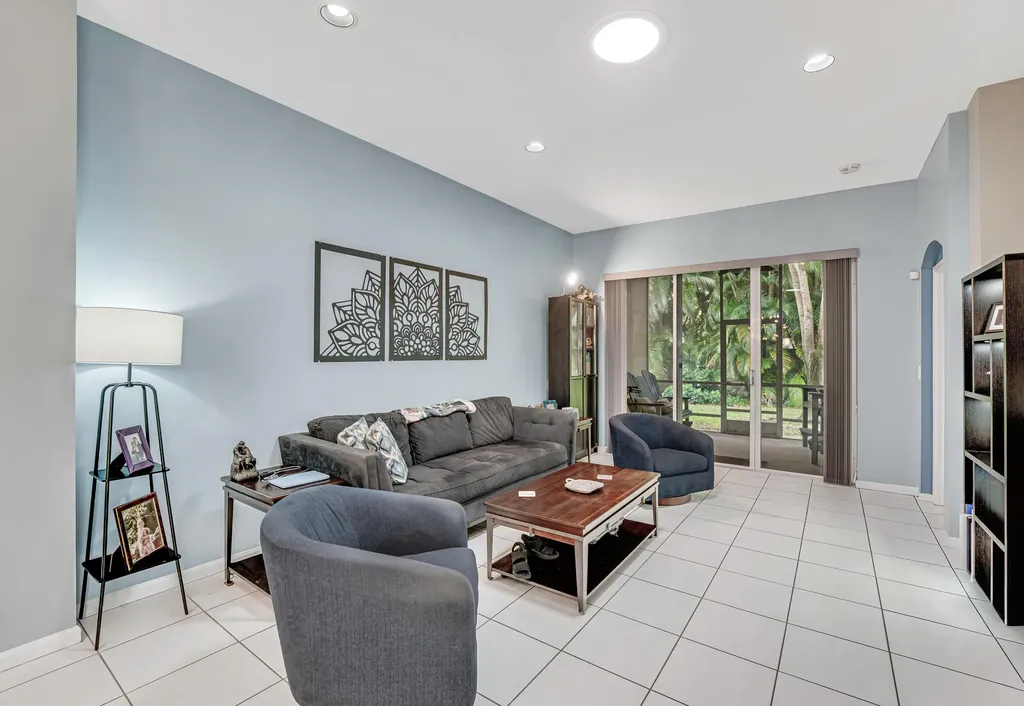 9799 Crescent View Drive S Boynton Beach FL 33437