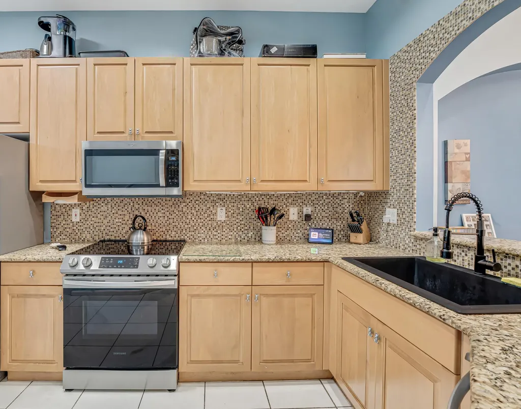 9799 Crescent View Drive S Boynton Beach FL 33437