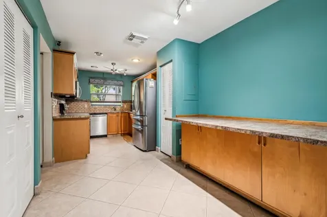 615 NW 31st Avenue Delray Beach FL 33445