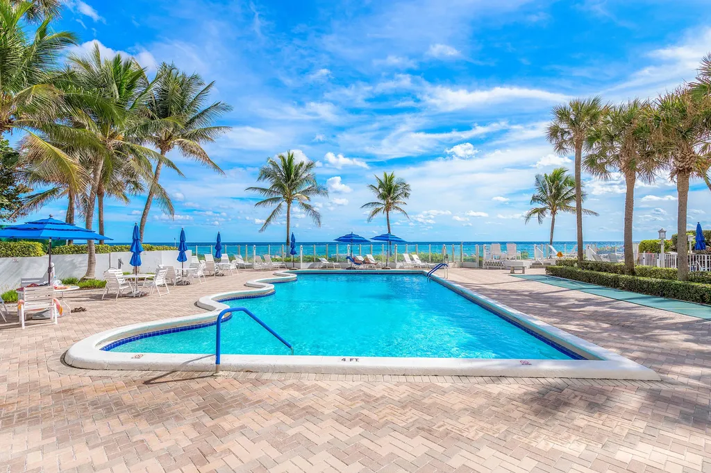 500 SE 21st Avenue Deerfield Beach FL 33441