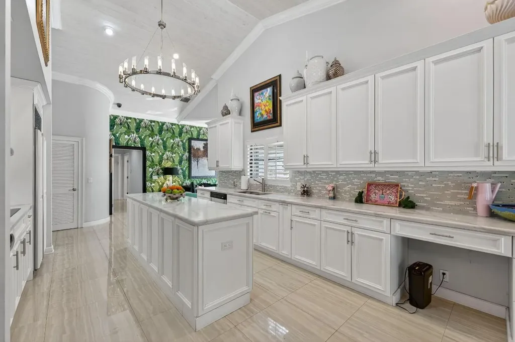 7205 Mandarin Drive Boca Raton FL 33433
