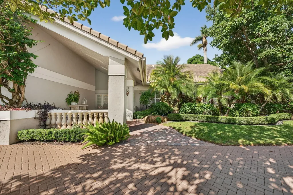 7205 Mandarin Drive Boca Raton FL 33433