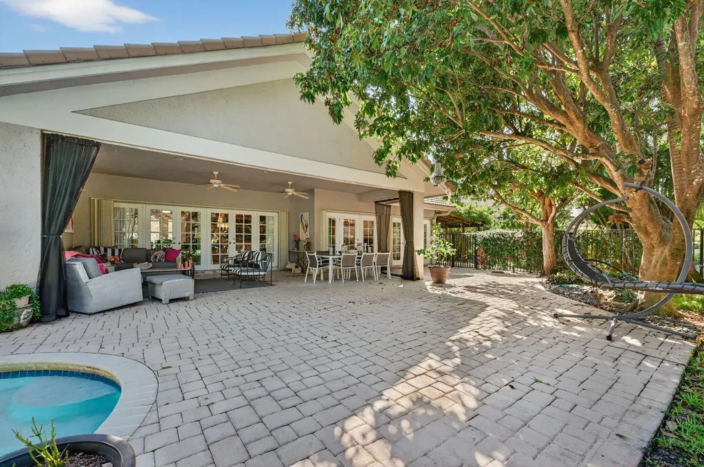7205 Mandarin Drive Boca Raton FL 33433