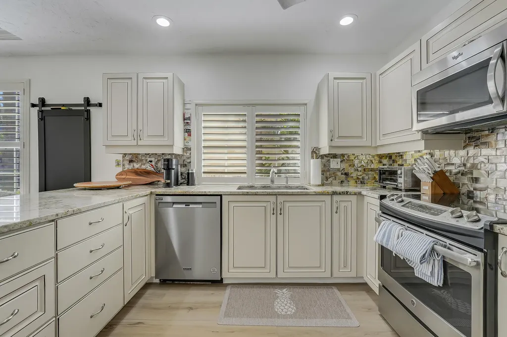 26 Via Aurelia Palm Beach Gardens FL 33418
