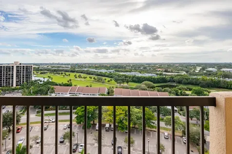2480 Presidential Way West Palm Beach FL 33401