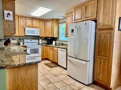 3548 SW 16th Street Okeechobee FL 34974
