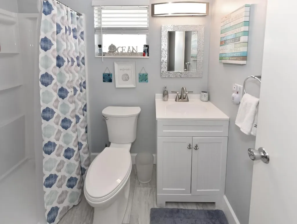 2182 NE 1st Way Boynton Beach FL 33435