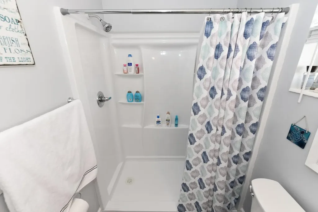 2182 NE 1st Way Boynton Beach FL 33435