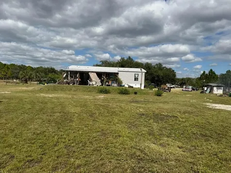 15628 NW 310th Street Okeechobee FL 34972