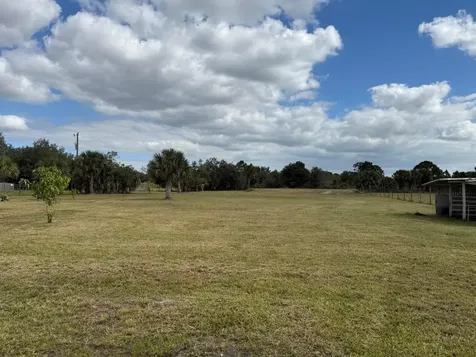 15628 NW 310th Street Okeechobee FL 34972