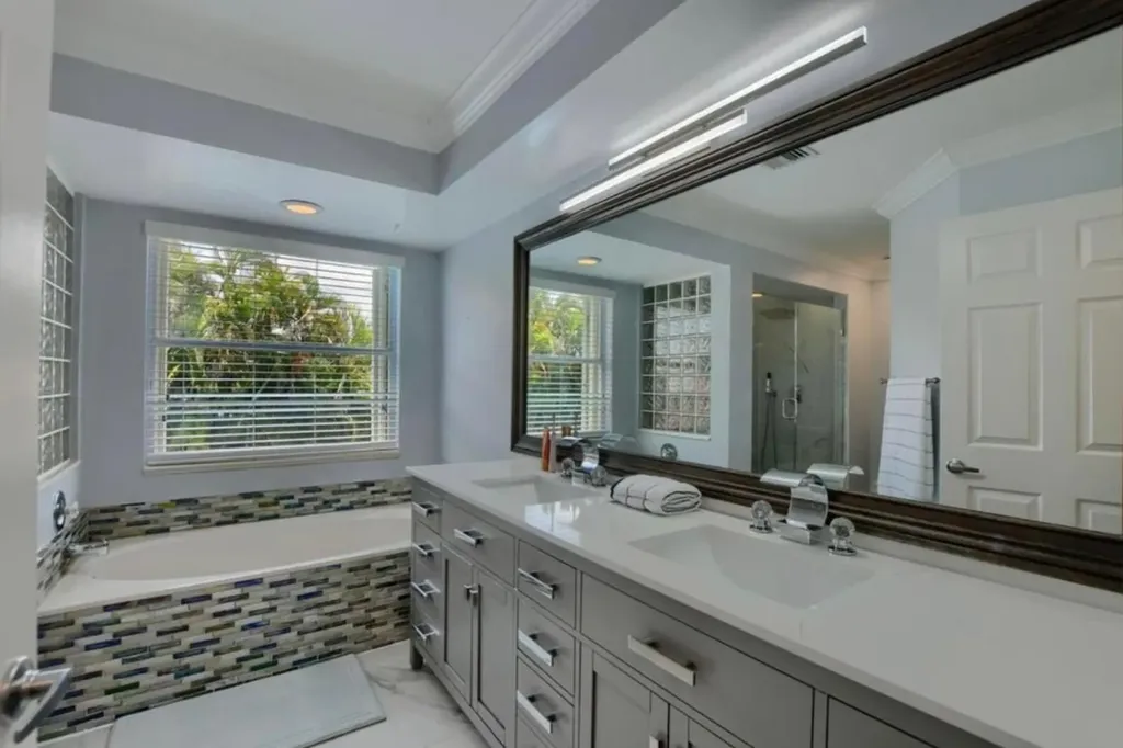 9460 Lake Serena Drive Boca Raton FL 33496