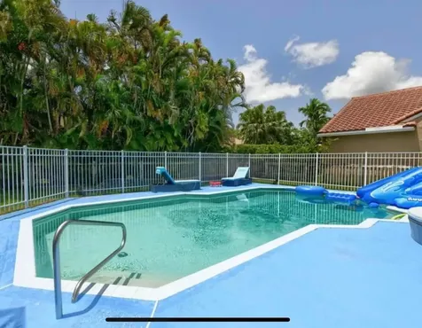 9460 Lake Serena Drive Boca Raton FL 33496