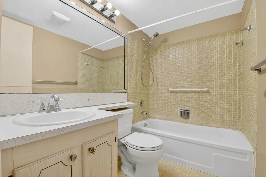 265 Windsor West Palm Beach FL 33417