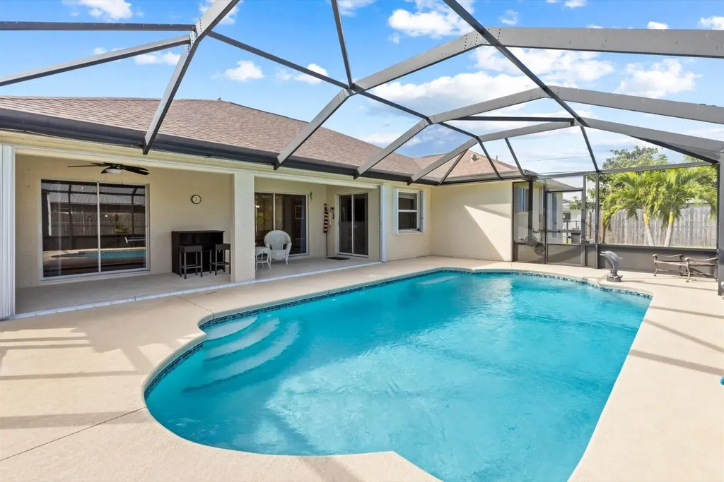 2661 SW Fairgreen Road Port St Lucie FL 34987