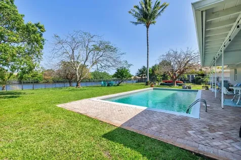 1124 Carambola Circle West Palm Beach FL 33406