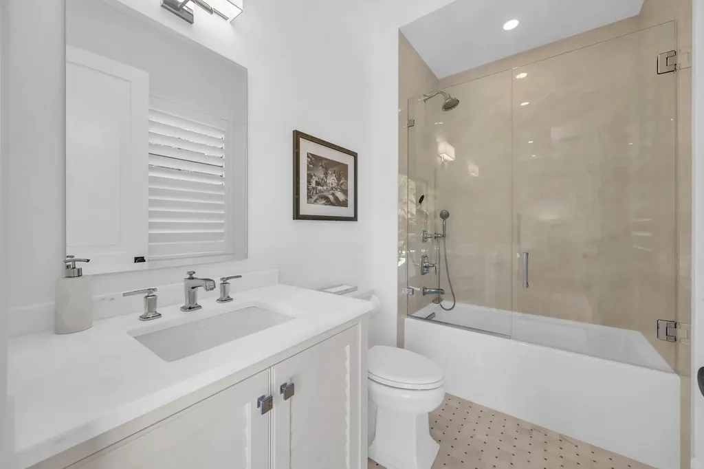44 S Beach Road Jupiter Island FL 33455