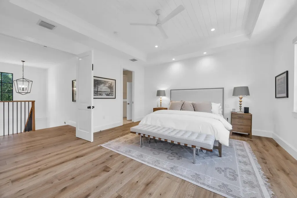 44 S Beach Road Jupiter Island FL 33455