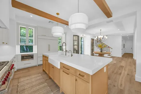 44 S Beach Road Jupiter Island FL 33455