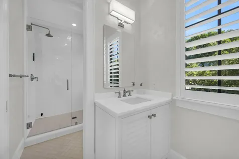 44 S Beach Road Jupiter Island FL 33455