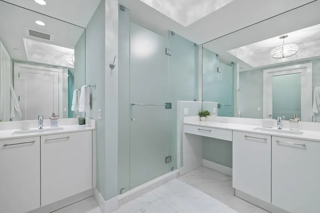 2 Water Club Way North Palm Beach FL 33408