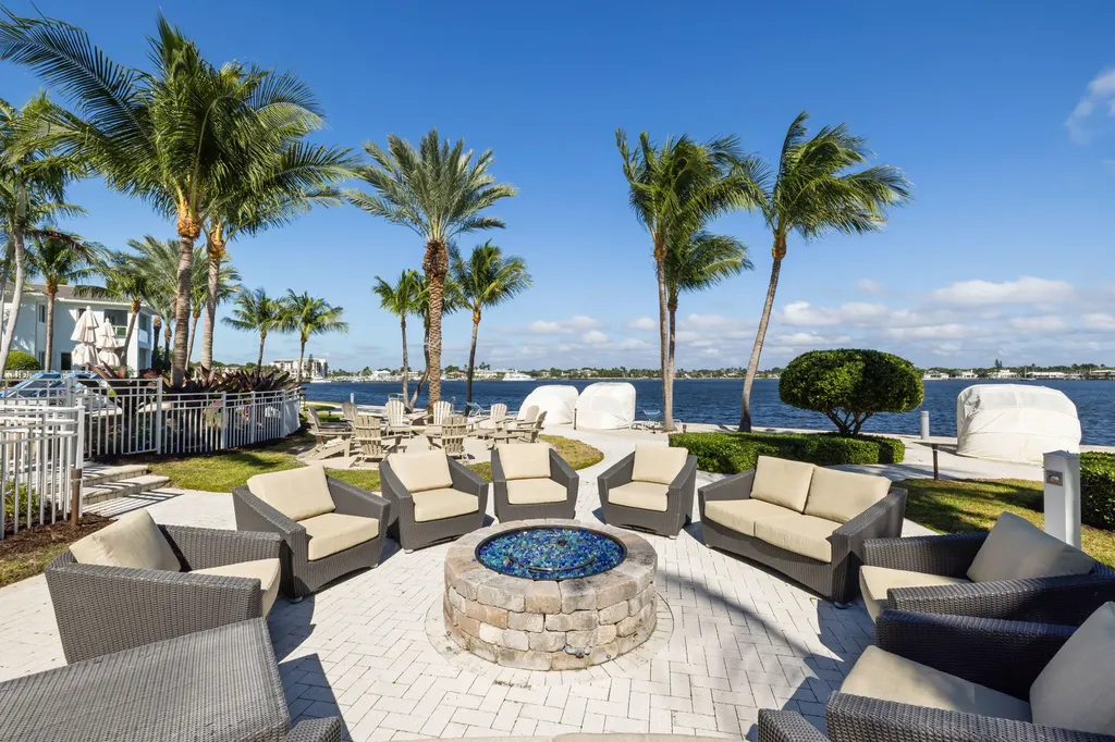 2 Water Club Way North Palm Beach FL 33408