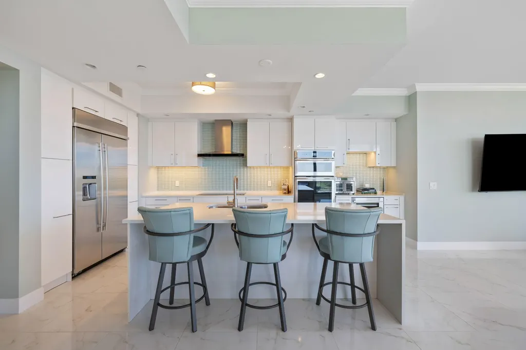 2 Water Club Way North Palm Beach FL 33408