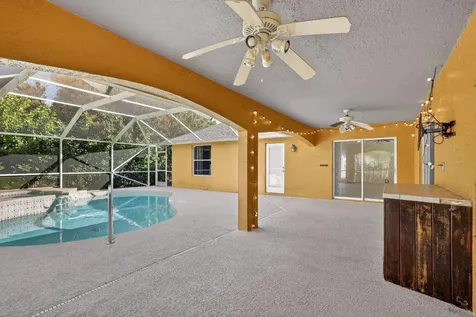 3282 SE West Snow Road Port St Lucie FL 34984