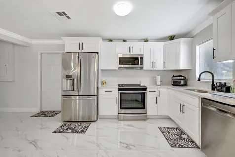 1911 Cypress Avenue Fort Pierce FL 34949