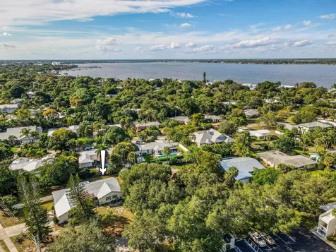 296 SE Wentworth Drive Stuart FL 34996