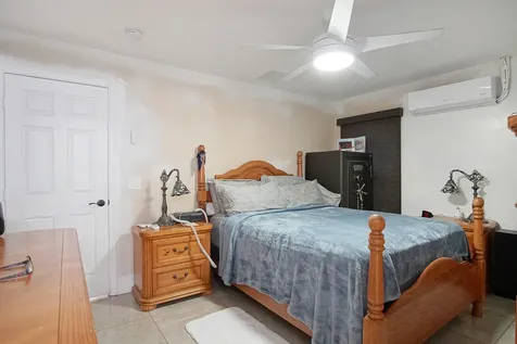 1682 SW Lofgren Avenue Port St Lucie FL 34953