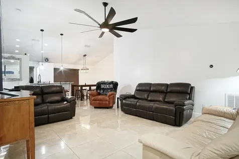1682 SW Lofgren Avenue Port St Lucie FL 34953